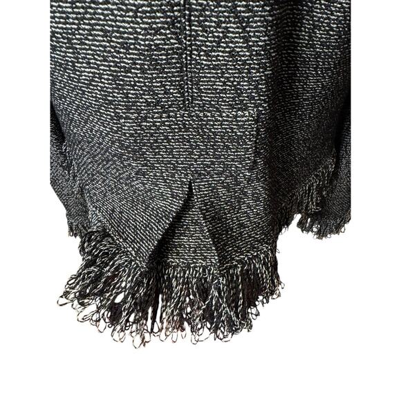 ST JOHN Jacket Black White Fringe 12 Blazer Cardigan Sweater Full Zip - Picture 7 of 9